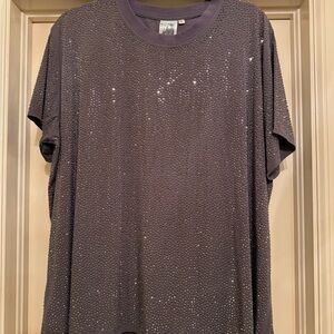QUEEN OF SPARKLES Gray Sequin Short Sleeve T-Shirt